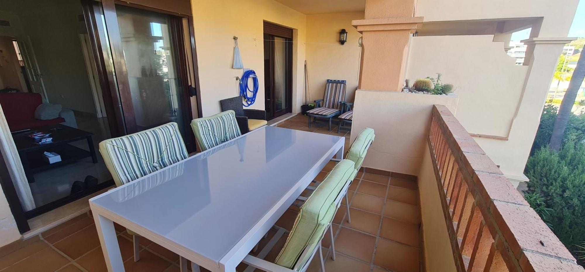 Luxury Two Bedroom In Quiet Neighborhood Apartamento